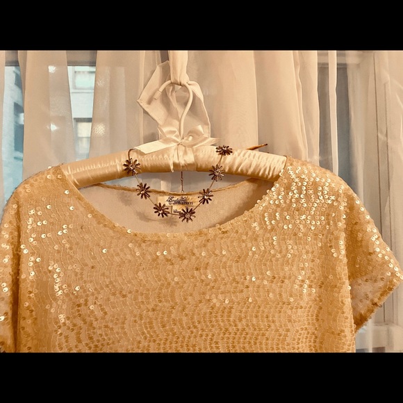 Sequin in dreamy vanilla, L, double layered, soft interior, simply beautiful - Picture 7 of 14